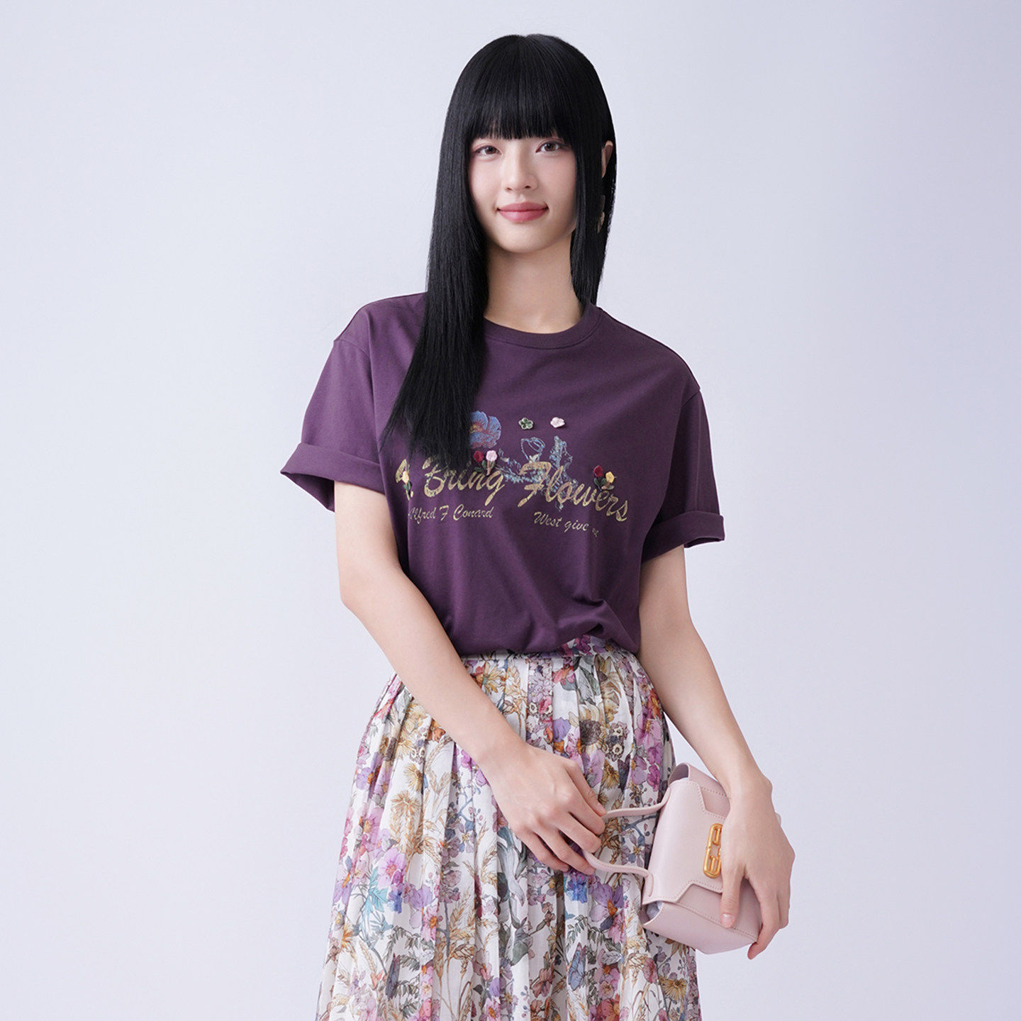 法柚2026夏季新款T恤女时尚复古显瘦纯棉绣花休闲套头短袖上衣