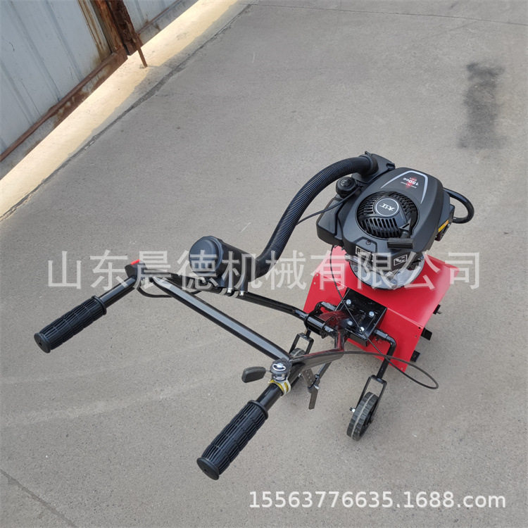 四冲程汽油小型翻土除草机老人用
