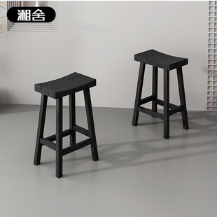 侘寂风实木吧台椅家用简约高脚吧台凳休闲酒吧椅岛台黑色马鞍椅子