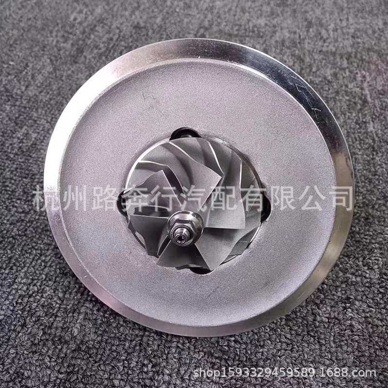 06H145702S 06H145702T 06H145702 Q5 A4L 2.0T 增压器机芯涡轮
