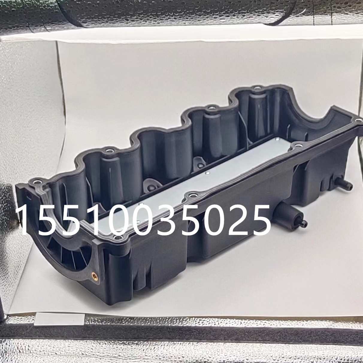 千里马气门室盖2241022610