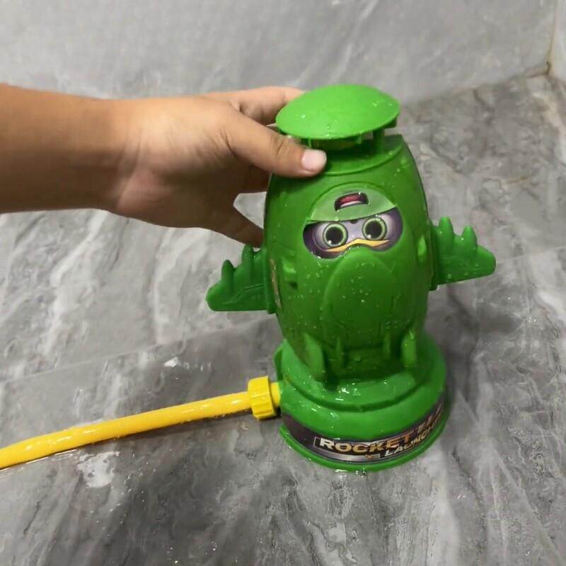 水压升空喷水玩具 户外戏水喷水器 洗澡喷水玩具 火箭飞天洒水器