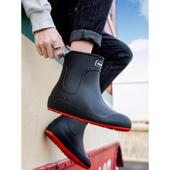 厨房 中小腿保暖雨靴 防滑雨靴 天鹅绒防水鞋 采购产品德国男士