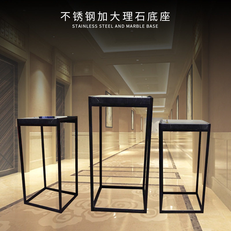 现代简约不锈钢加大理石底座雕塑