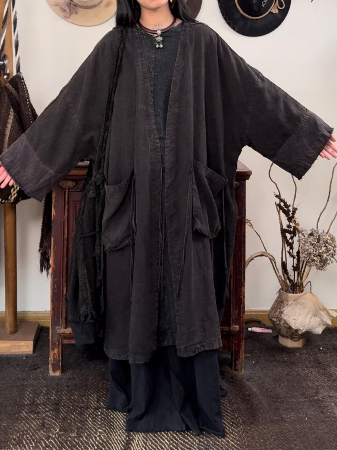 不在-亚麻炒色做旧袖子拼接黑绑带外披,女装/女士精品,常规大码外套,淘宝优惠券,粉丝福利购,淘宝优惠卷