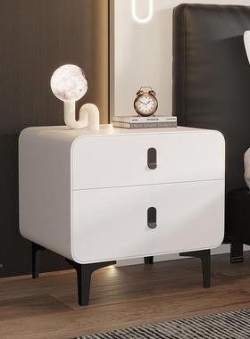 新款床头柜实木网红RGY代奶奢油家用创意感轻窄简约现小型卧室收