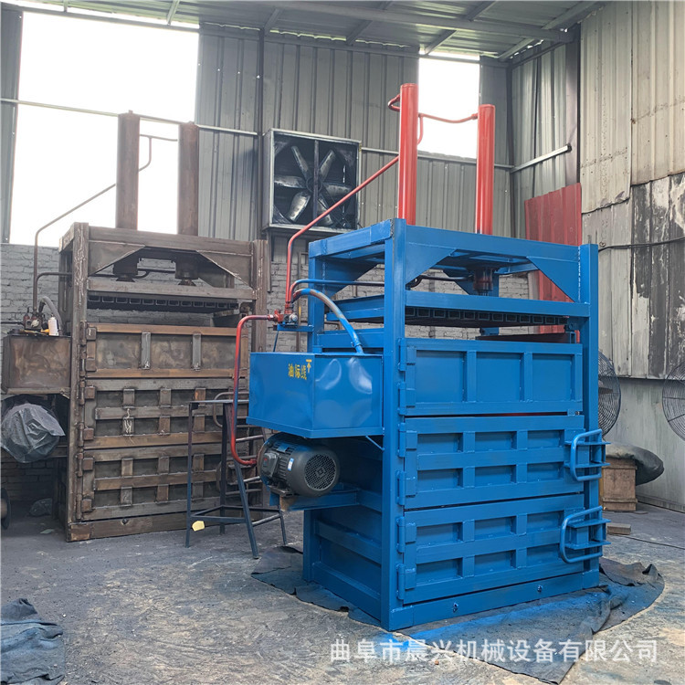 小型立式手动编织袋压实打包机