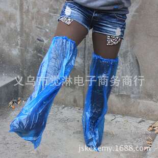厂家一次性长鞋套 激流勇进防水防雨脚套 带皮筋 佩戴一次性雨衣T