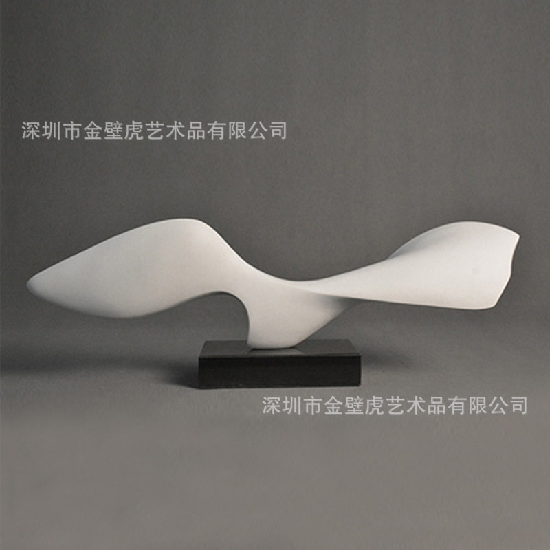 现代抽象雕塑树脂摆件