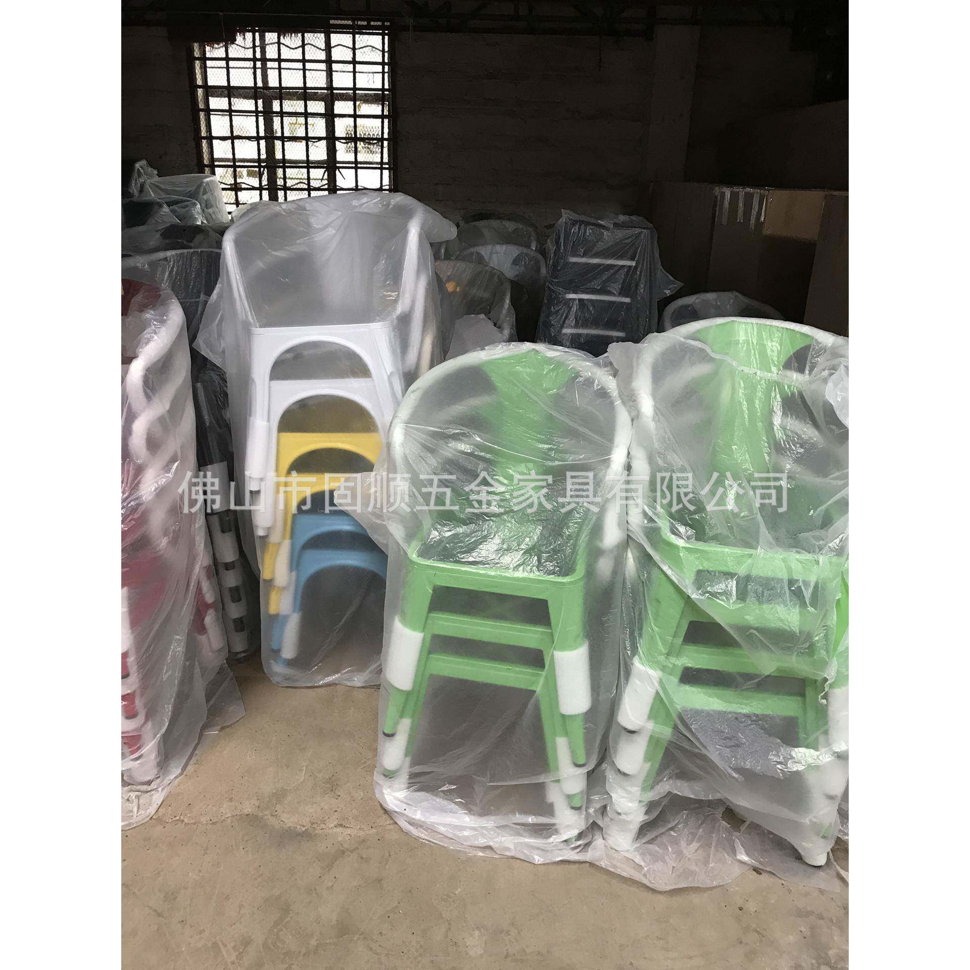 椅餐椅,铁椅KRV,餐桌子,工业风桌,铁櫈I子C椅01