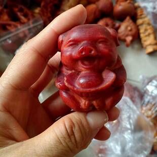 琥珀木北沉香红松子满钱油全透Fhqfwhwq手把玩件芦貔明貅葫蟾蜍袋