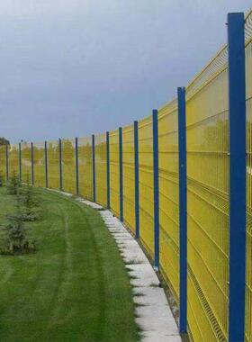 现货绿色弯护栏WBO网公路围网/小区防栏护网/桃折/型柱围栏网/果