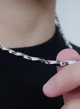 莫比乌斯项链男不锈钢潮流百搭轻奢简约钛钢饰品不掉色锁骨链毛衣