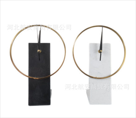 现代简约创意极简大理石金属时钟摆件样板房桌面卧室书架实用器