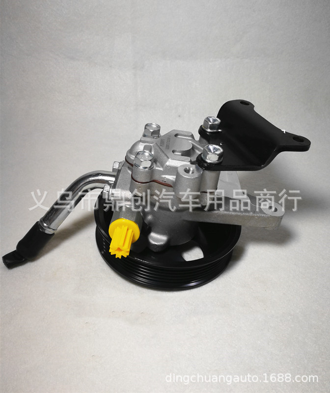 双龙MB100助力转向泵6614603880