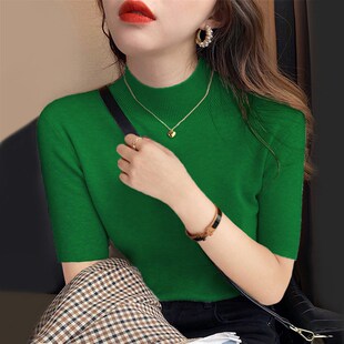 绿色半高领中袖针织打底衫女2024春季新款薄款别致内搭五分袖上衣