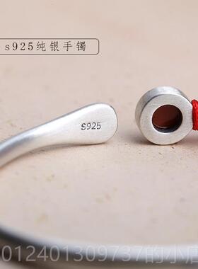 高档文艺925纯银细手镯亚光实心手开口镶嵌红玛瑙小众计中设南式
