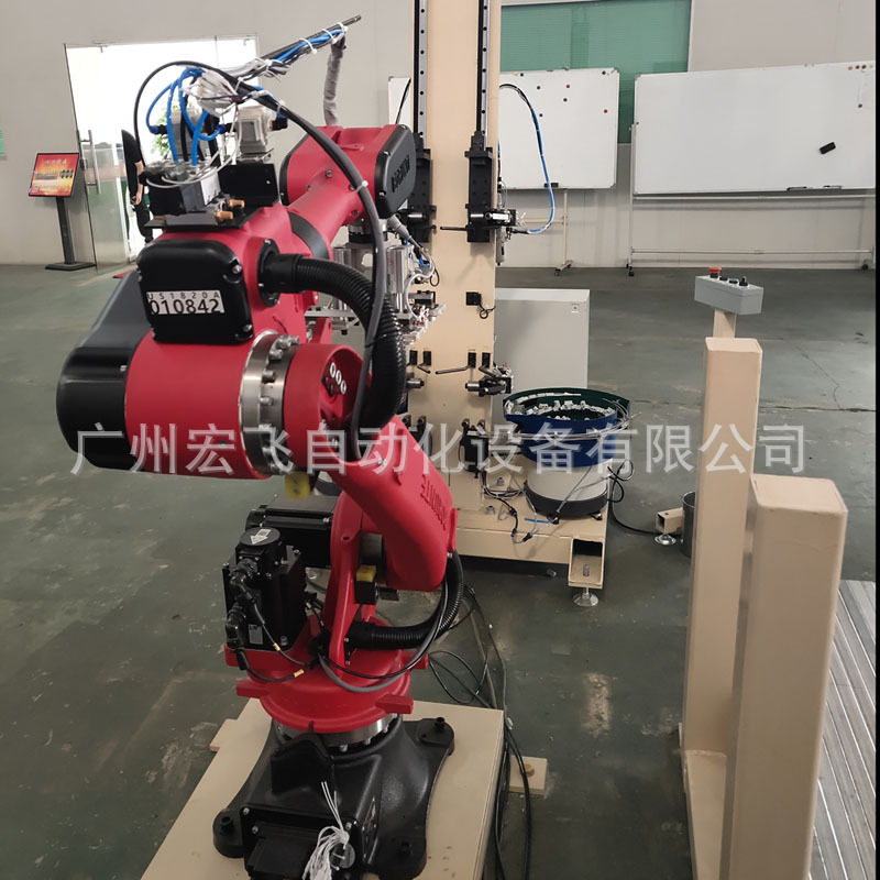 酒店用品铁管堵头自动组装设备 机器人自动组装设备 封口堵塞组装