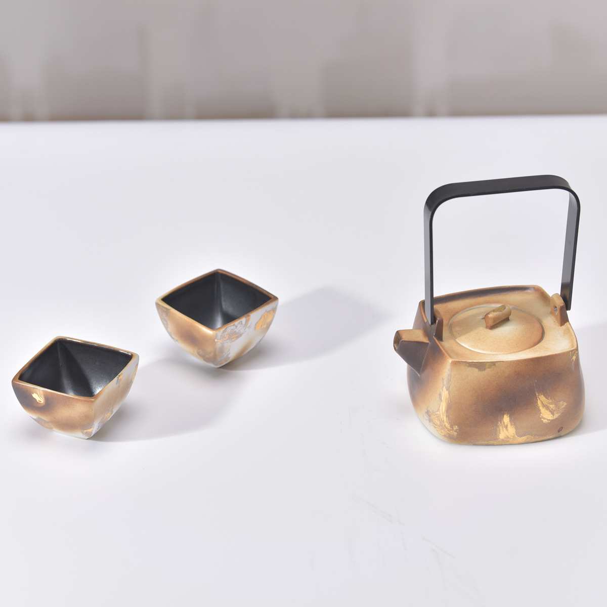 新中式手工茶具套装侘寂梅瓶玉器五金亚克力托盘样板设计师文玩