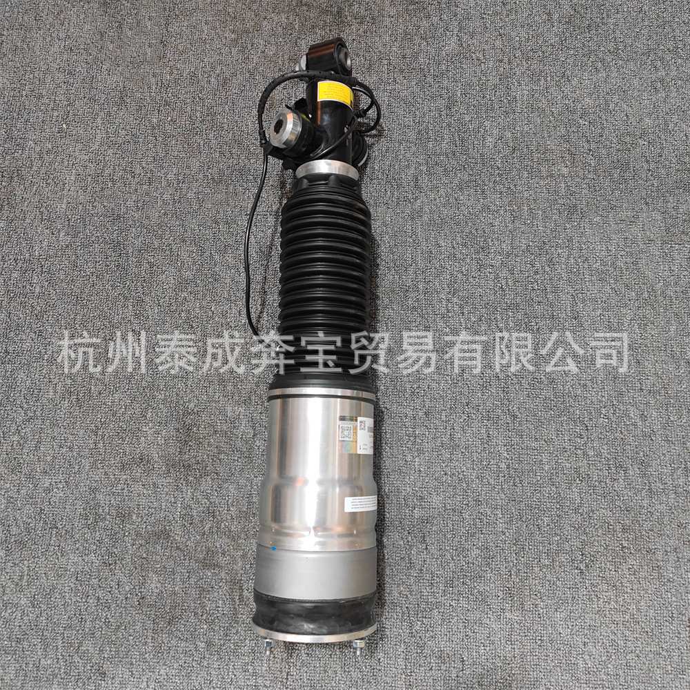 37126791675减震器适用于BMW 宝马 F02/740 37126796929