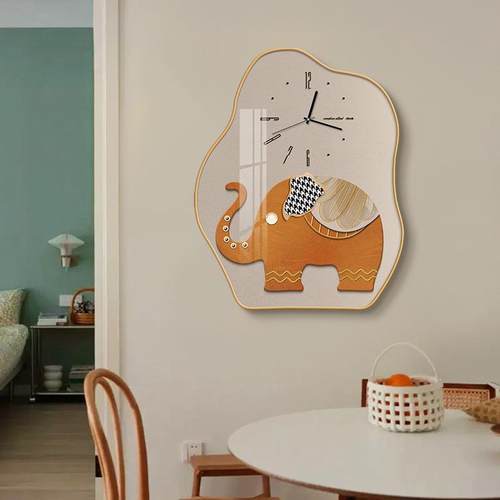 现代室简约餐挂创意网红钟时尚客厅家用厅静音钟表卧房间网红ZRN