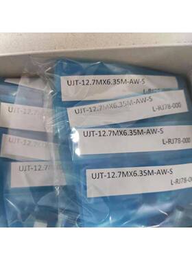 81FUJIKIN微焊变径三通UJT-12.7MX9.52MX6.35/M-A-WS1/2*/8*134