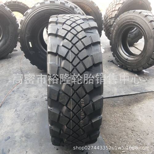沙漠运输425/85R21油罐车14.00r20卡车越野轮胎37x12.5r16.5