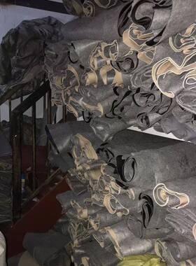 直销专用汽五车72板革菱之光光S面包车商宏务车七座汽地车地胶