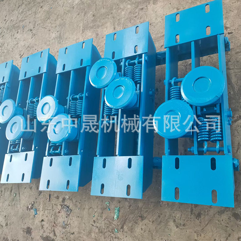 中晟重工矿用主压绳轮组护轨装置