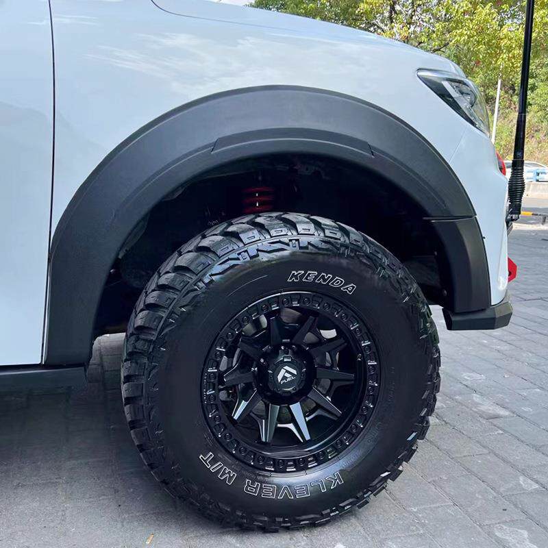 用长城炮皮卡擦轮眉专长城宽体改装防刮轮眉防防撞带钉加炮厚轮眉