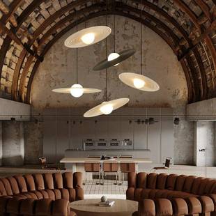 式 师自由法790调节度餐角厅客房吧台样板间灯饰 飞碟吊灯设计款