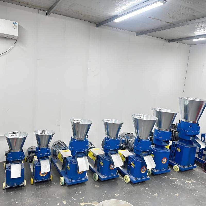 鸡鸭猪牛羊饲料颗粒机干湿两用小型家用颗粒饲料机养殖户好帮手,畜牧/养殖物资,特种养殖设备,淘宝优惠券,粉丝福利购,淘宝优惠卷