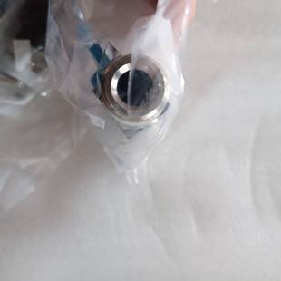 12;FESO;螺纹接口口NA 气管接1 径接快插头;TQST 三通变无品牌