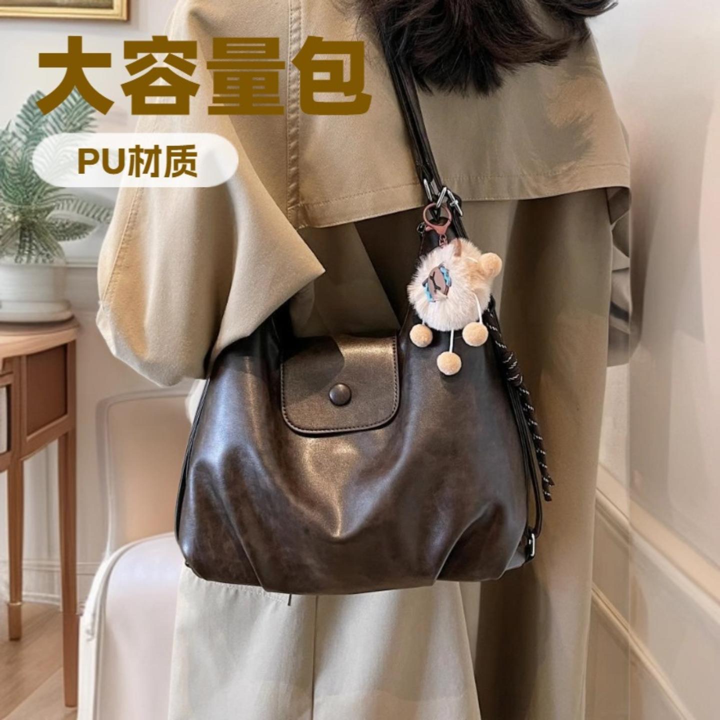 时尚设计感轻便女士托特包