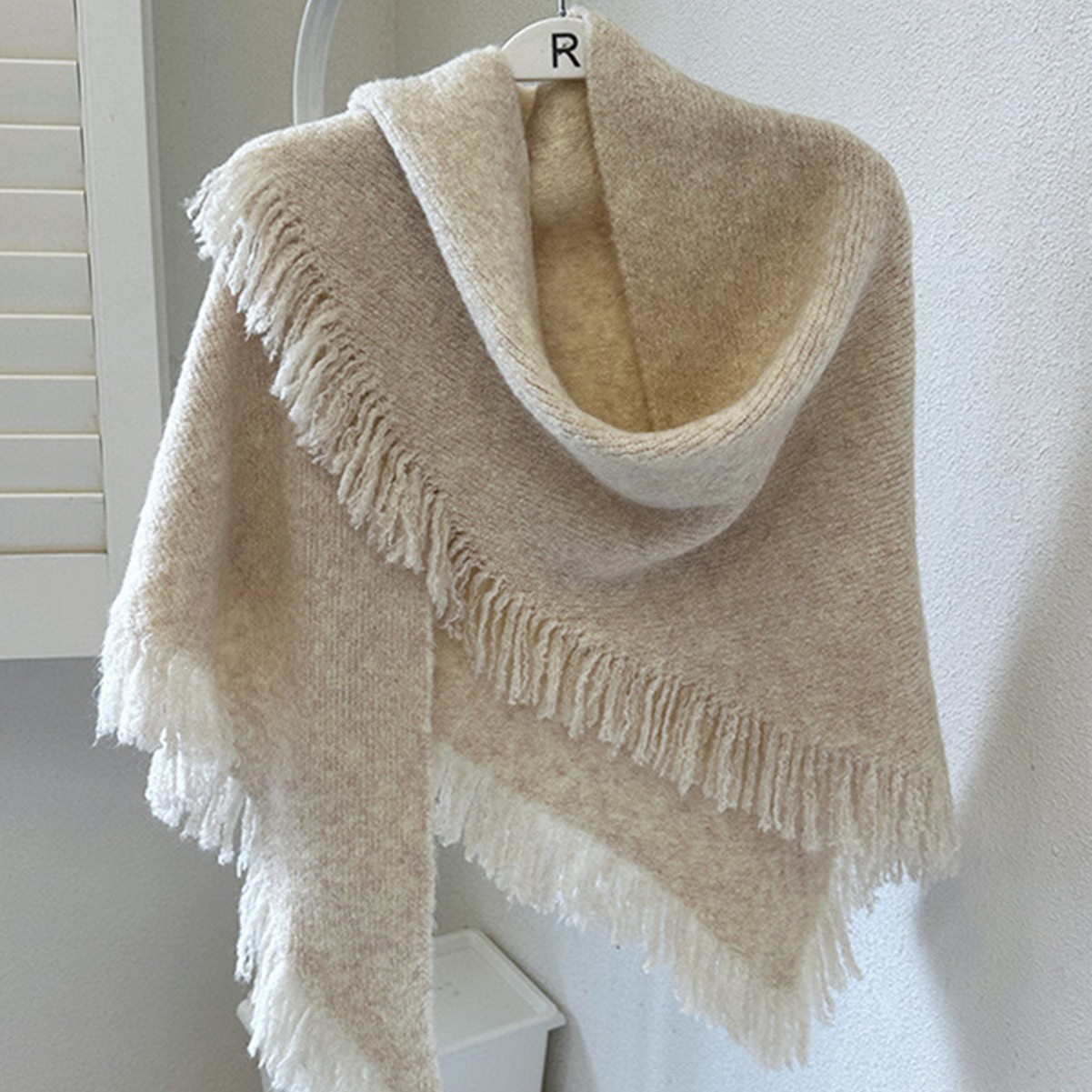 羊毛披肩女流苏开衫斗篷