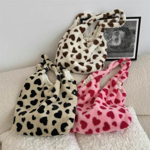 秋冬爱心毛绒大容量托特包