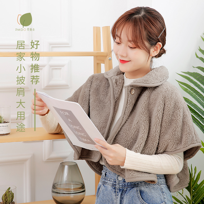 日系秋冬保暖披肩斗篷空调房毛毛披肩护肩护背坎肩居家服