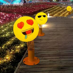 创意可爱滑稽表情包户外摆件有趣互动圆球弹簧笑脸表情打卡灯光