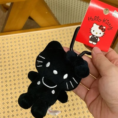 50周年限定kitty挂件纯白哈喽kt猫公仔女黑皮书包钥匙扣甜酷配饰