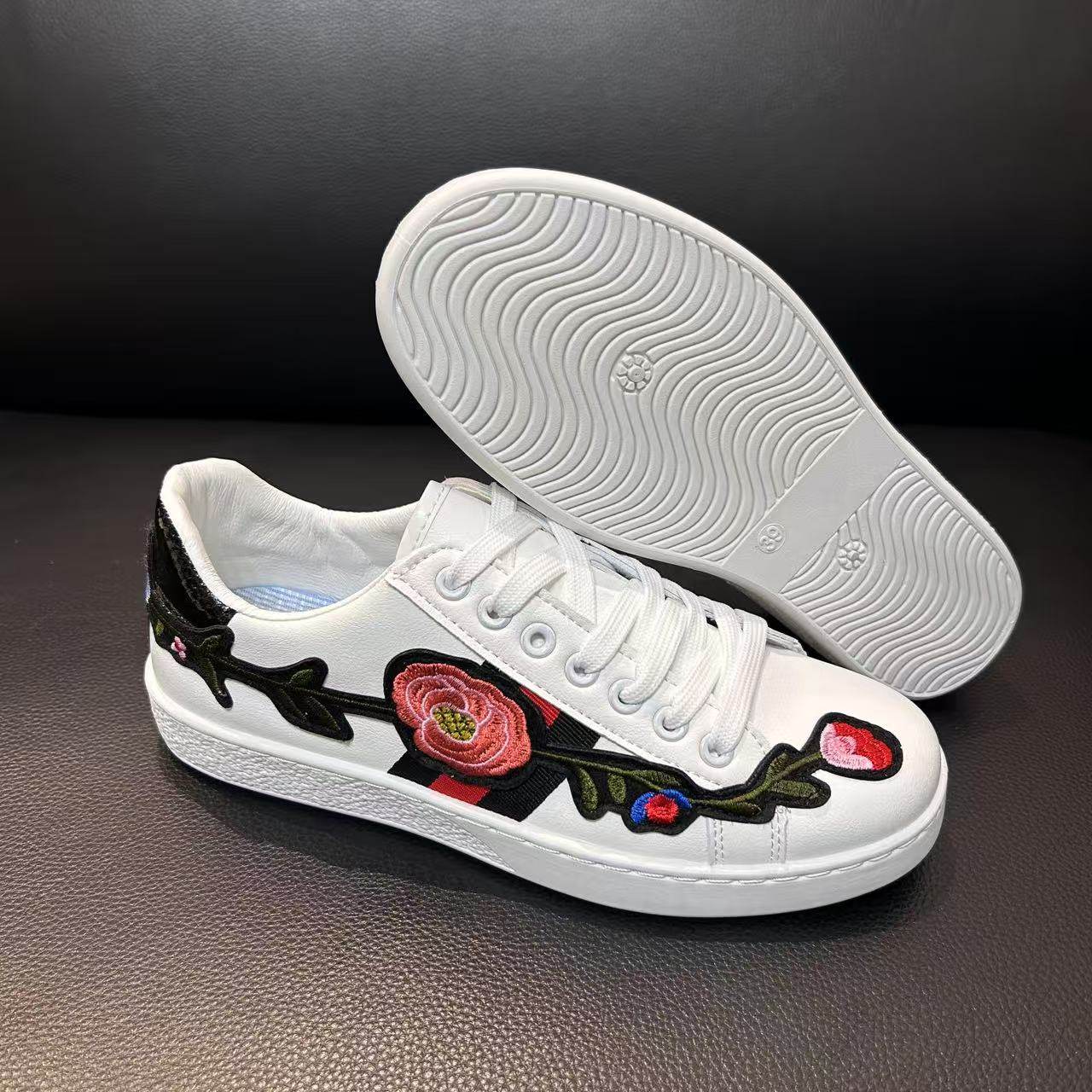 【万达撤柜】新款系带圆头高帮纯色加绒休闲百搭女学生板鞋,流行男鞋,休闲板鞋,淘宝优惠券,粉丝福利购,淘宝优惠卷