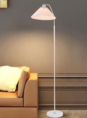 落地褶灯日简约式眼灯客厅沙发墙角卧室66138床头阅读护灯百落地