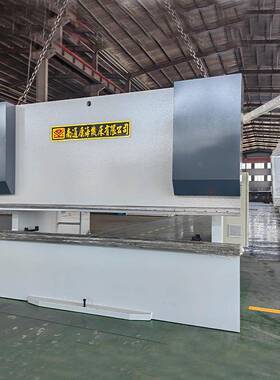W672-200/30K0扭GKQC轴数控折弯机金属折板机数控电液伺服折弯机