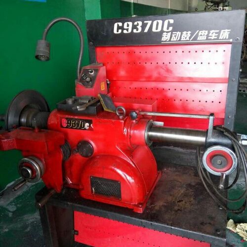 汽车C9370制动鼓盘车床刹车鼓片切削机C9370C