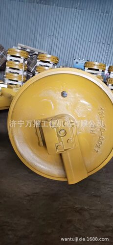 推土机D40 引导轮总成  125-30-13110 D41 引导轮
