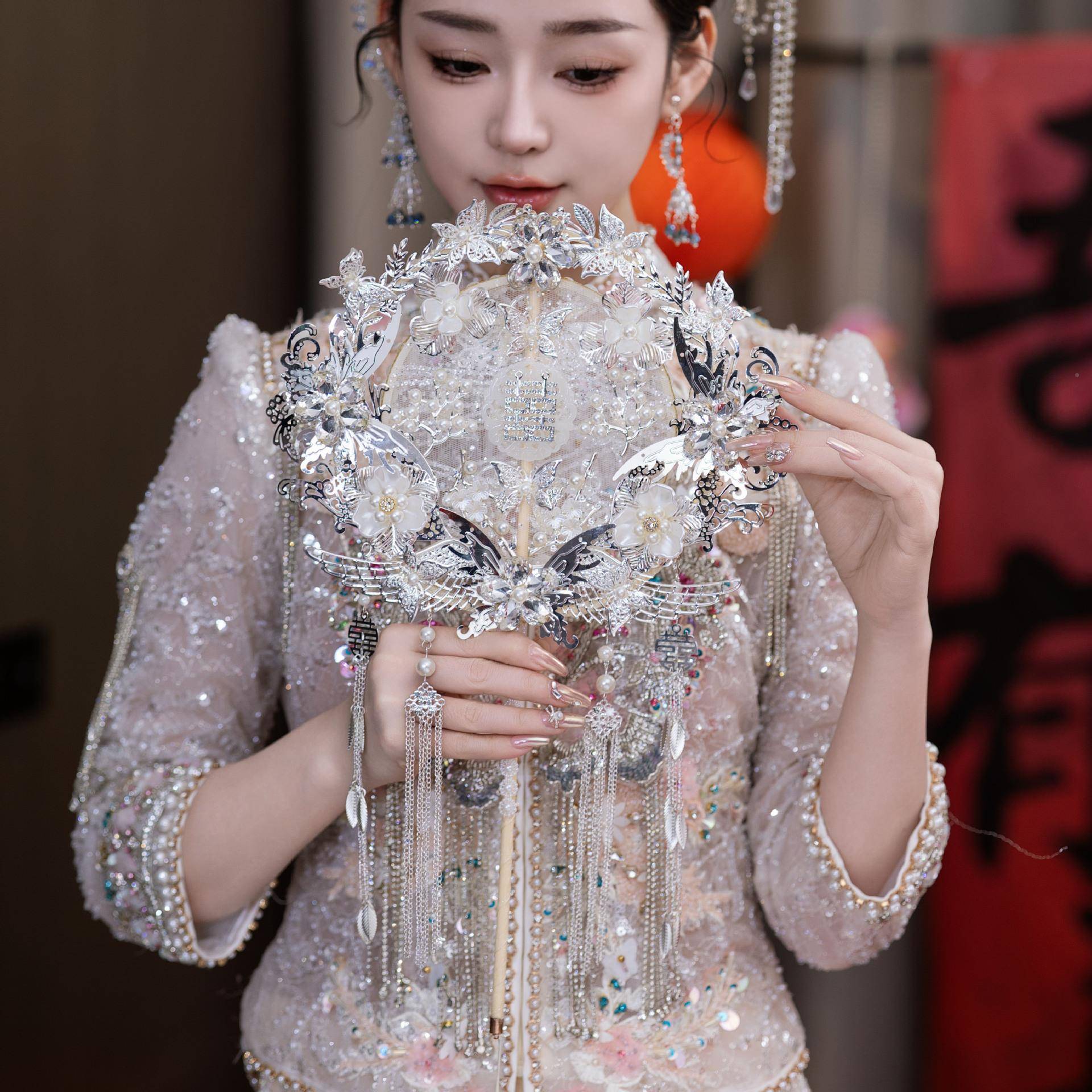 新红色蕾丝新结婚秀禾服中式双娘面成品面金色遮成品喜扇KPF团扇9