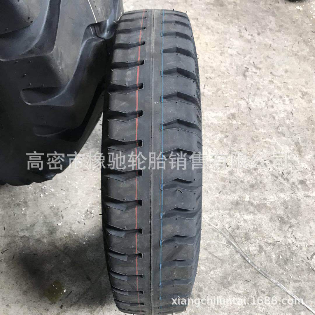 载重轻卡货车尼龙平花轮胎