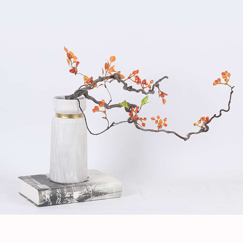 现代轻奢风龙枣树干花红色浆果子客厅茶几桌面洽谈室软装饰品摆件