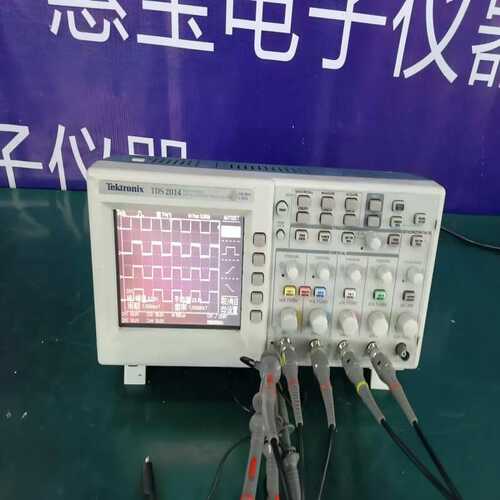 TDS2014 100MHZ 1GS 四通道 彩屏泰克示波器
