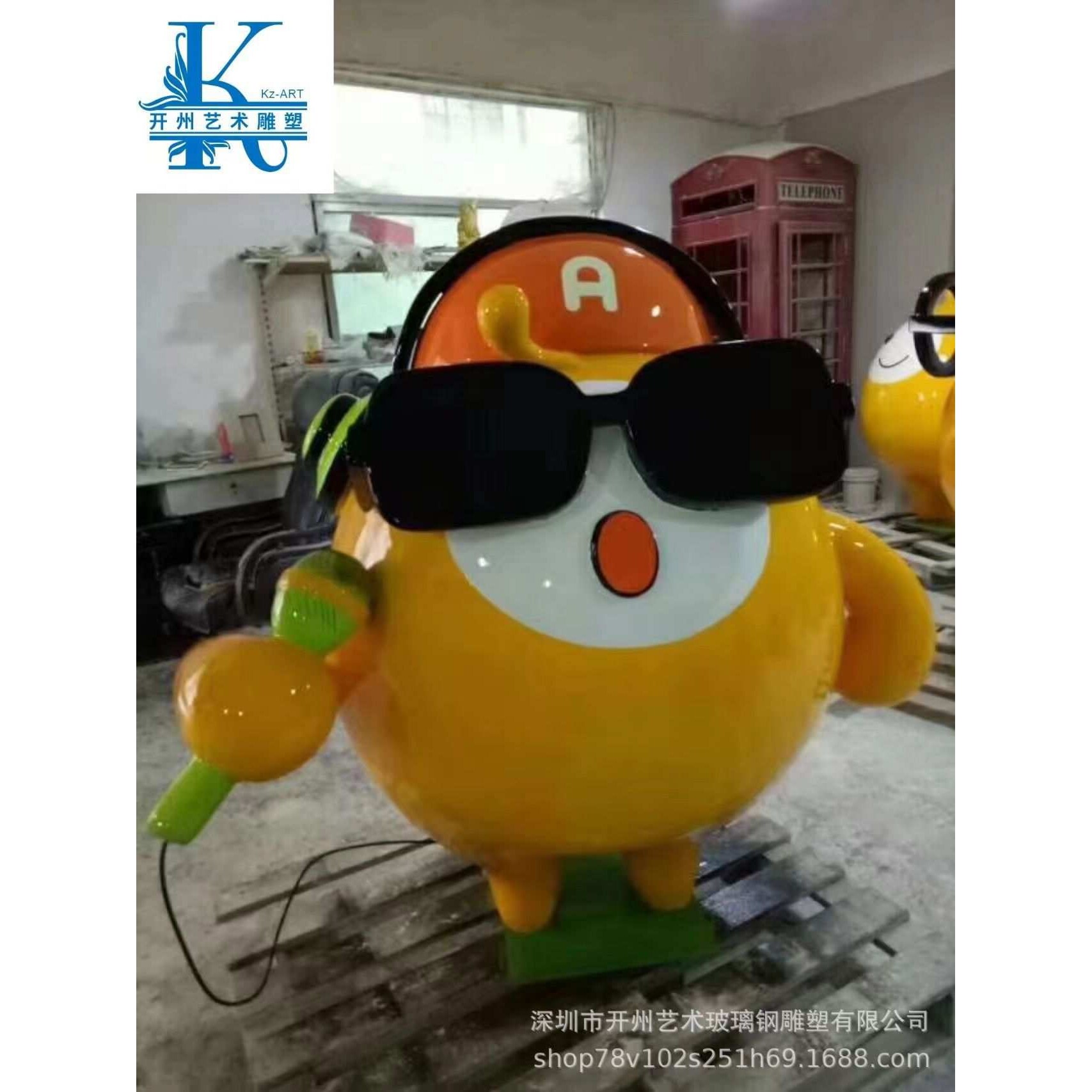 玻璃钢雕塑厂家树脂卡通鸡摆件大堂商场艺术美陈摆设落地卡通公仔