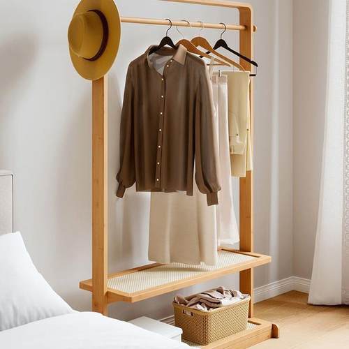 现代简约家用卧室落地挂衣架衣架移动可储物民宿置物架床边衣帽架